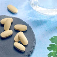 1745 F2 Kompleks vitamina i minerala za muškarce - 1